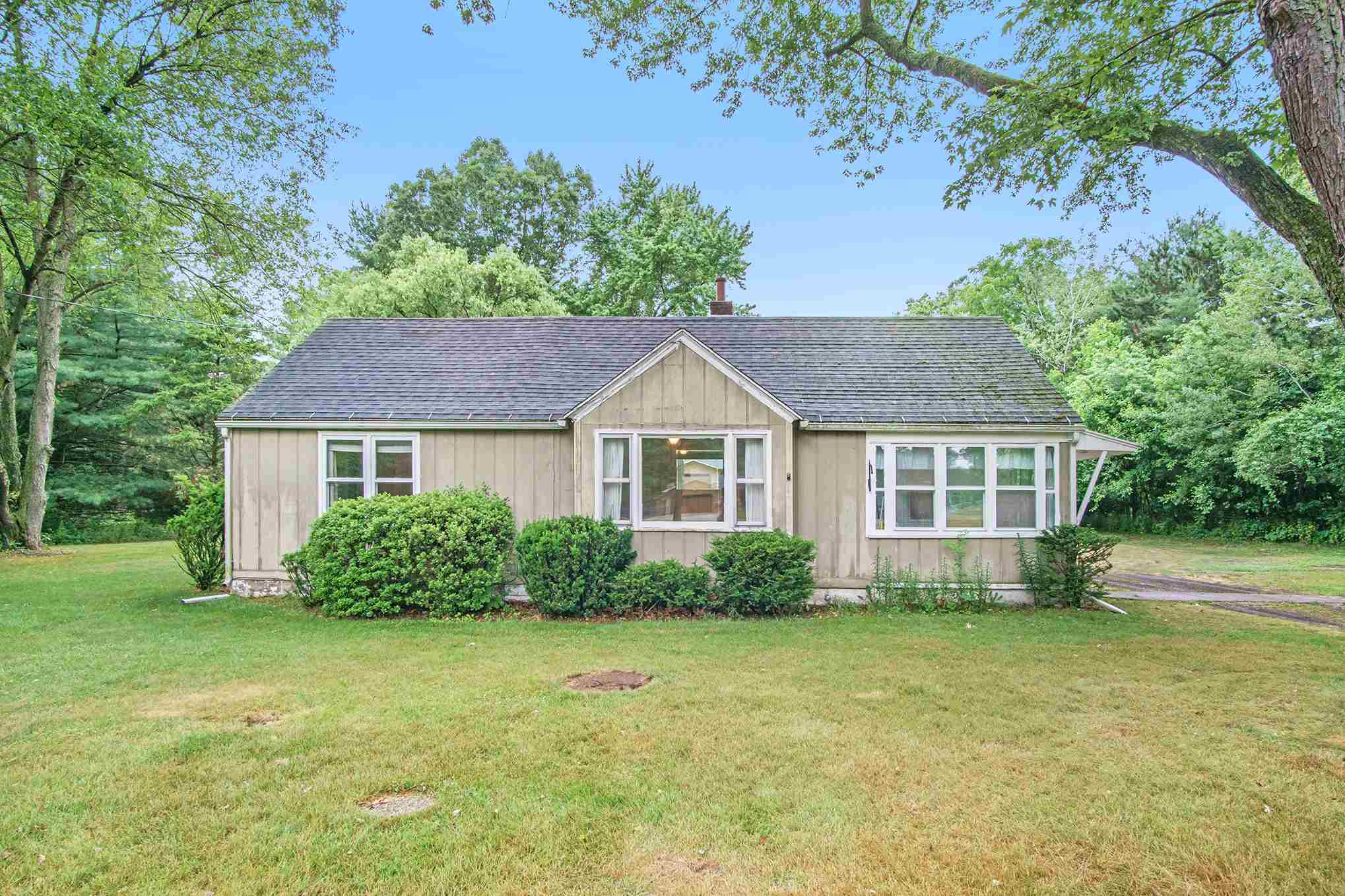 55789 Apple Road Osceola, IN 46561 - Photo 1 of 20 Gallery Image 1