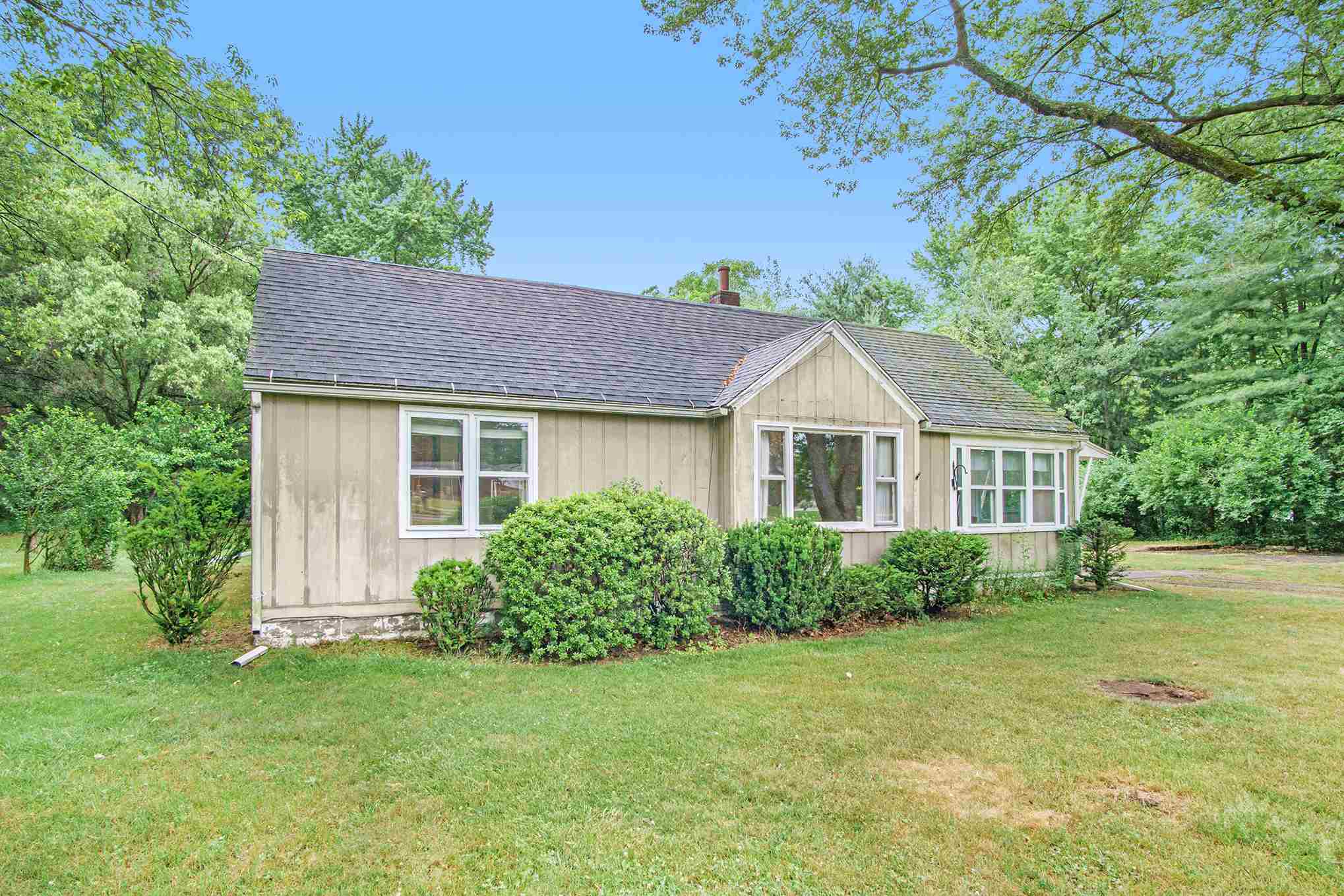 55789 Apple Road Osceola, IN 46561 - Photo 2 of 20 Gallery Image 2