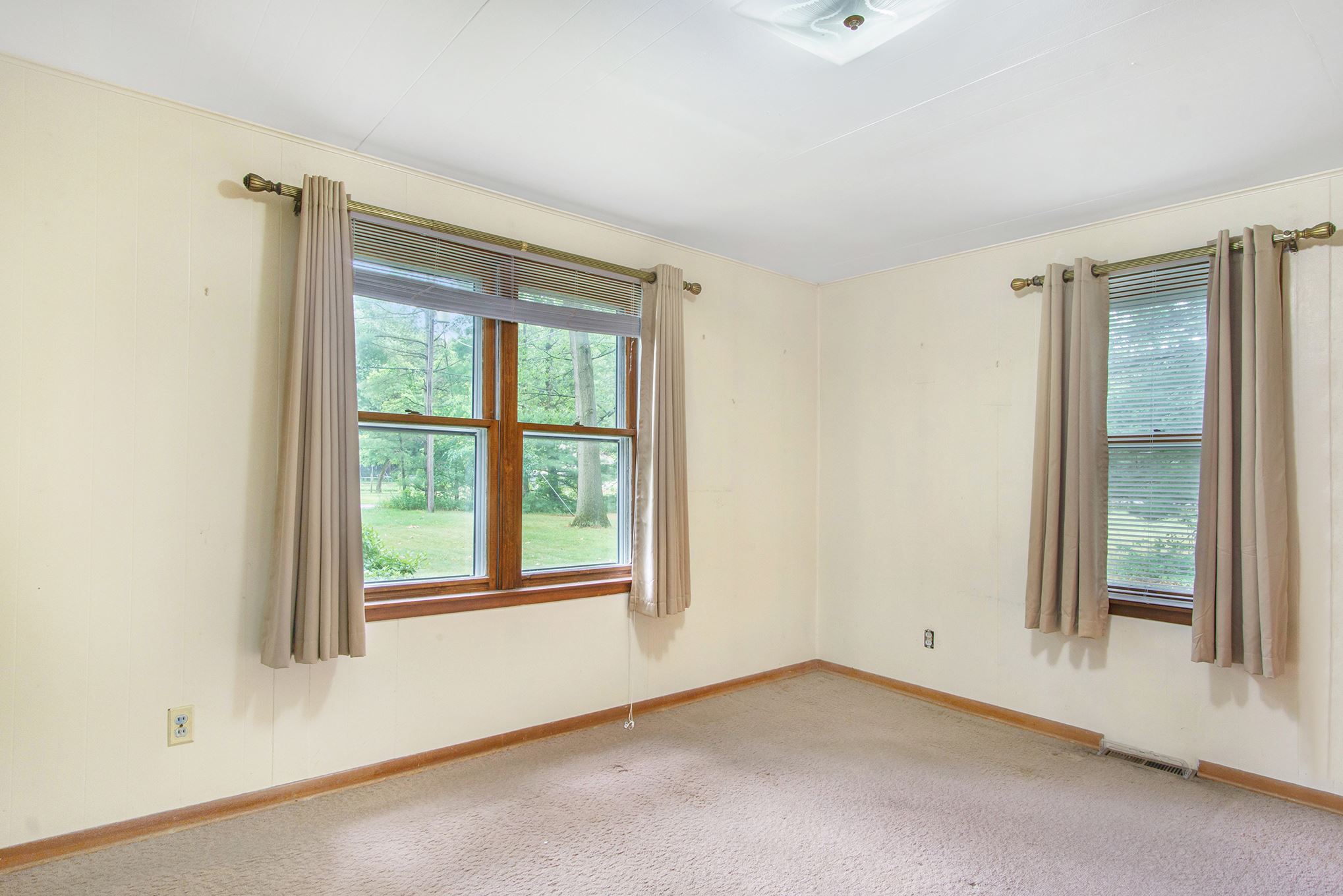 55789 Apple Road Osceola, IN 46561 - Photo 13 of 20 Gallery Image 13