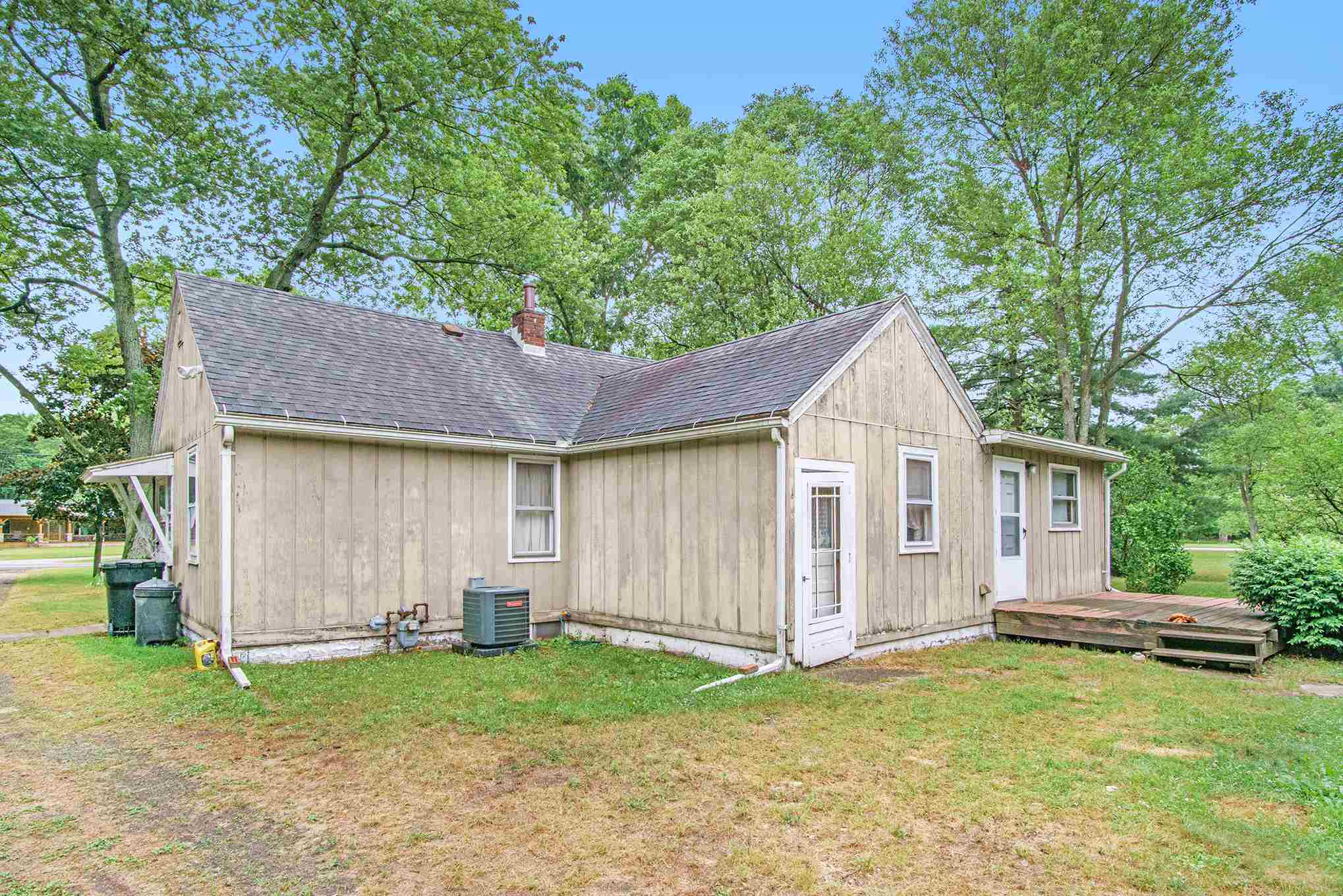 55789 Apple Road Osceola, IN 46561 - Photo 4 of 20 Gallery Image 4