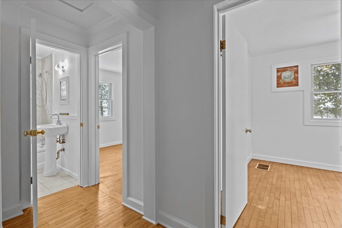 11 Barnes Hill Road Stowe, VT 05672 - Photo 25 of 40