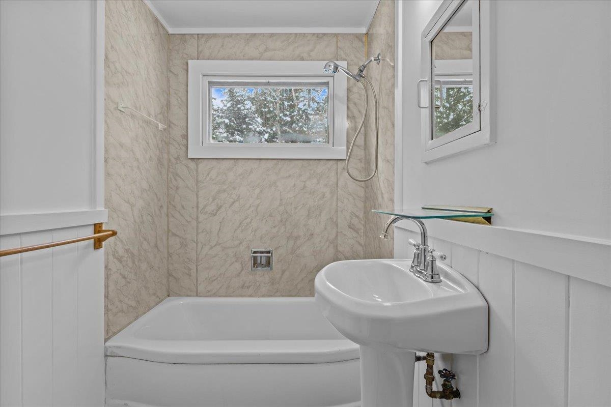 11 Barnes Hill Road Stowe, VT 05672 - Photo 29 of 40