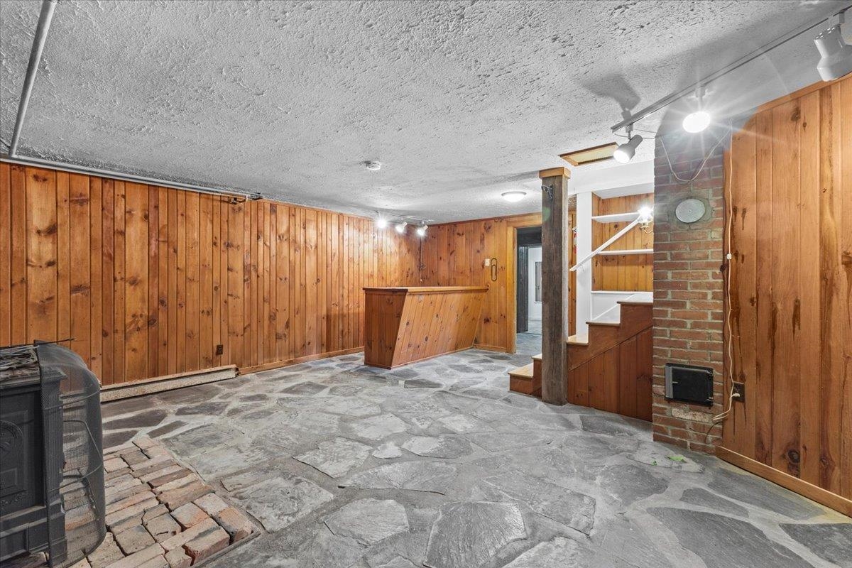 11 Barnes Hill Road Stowe, VT 05672 - Photo 30 of 40