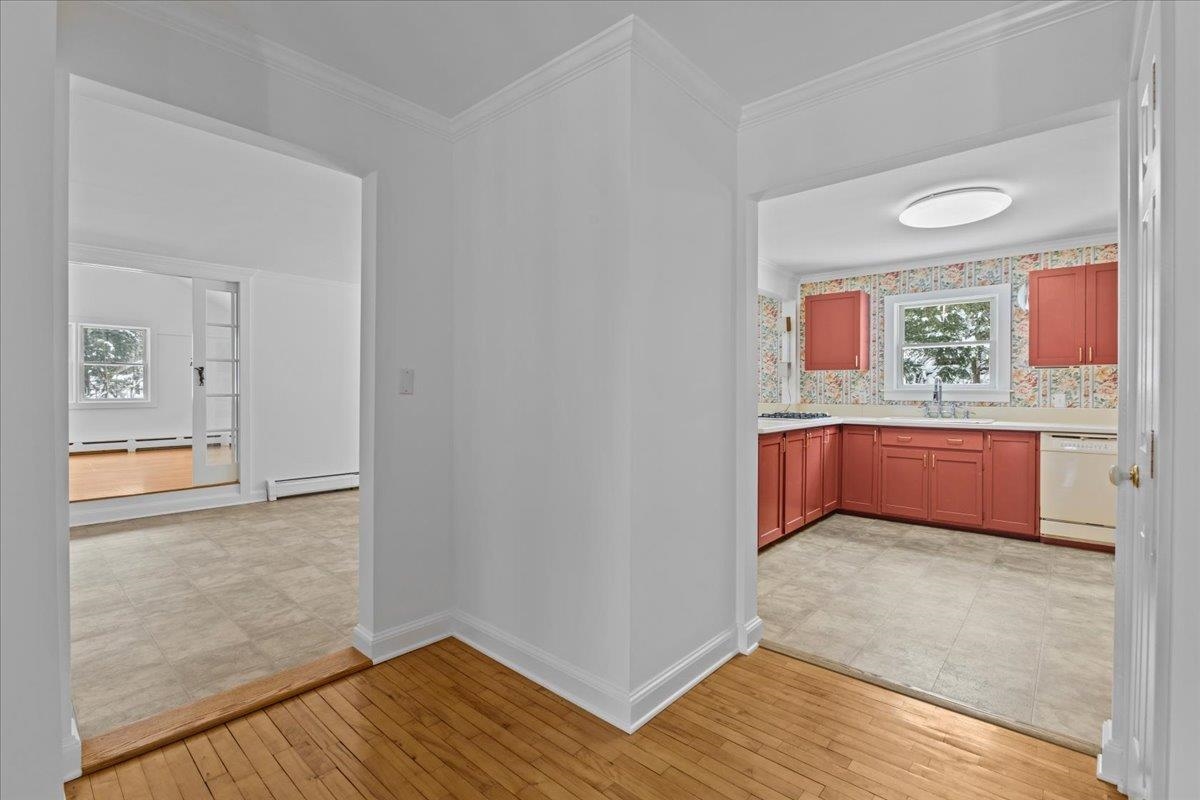 11 Barnes Hill Road Stowe, VT 05672 - Photo 4 of 40