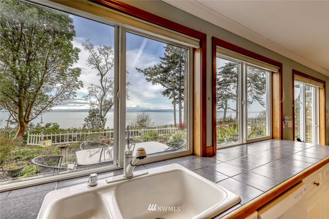 133 Fox Point Road Port Angeles, WA 98363 - Photo 14 of 40 Gallery Image 14
