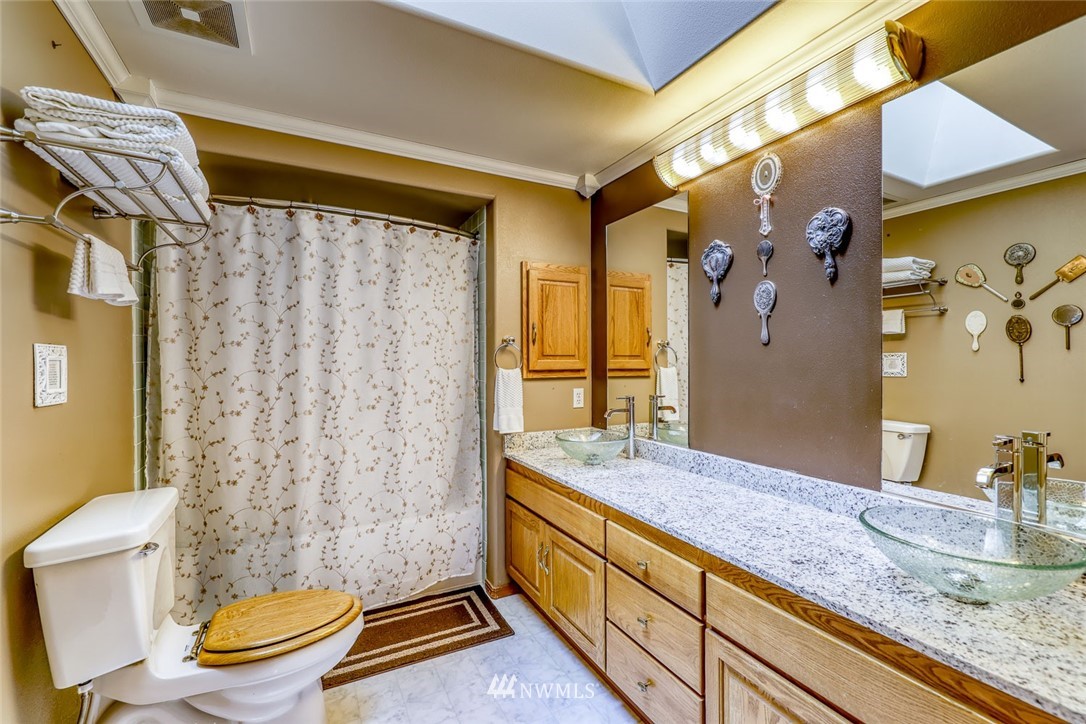 133 Fox Point Road Port Angeles, WA 98363 - Photo 24 of 40 Gallery Image 24