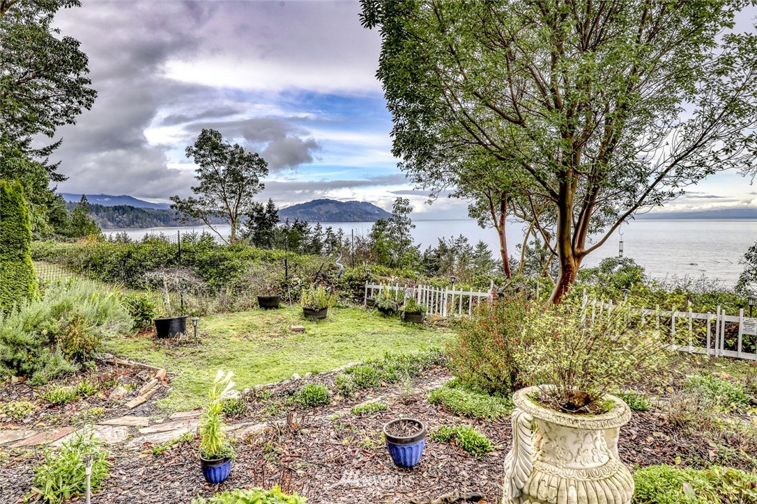 133 Fox Point Road Port Angeles, WA 98363 - Photo 31 of 40 Gallery Image 31