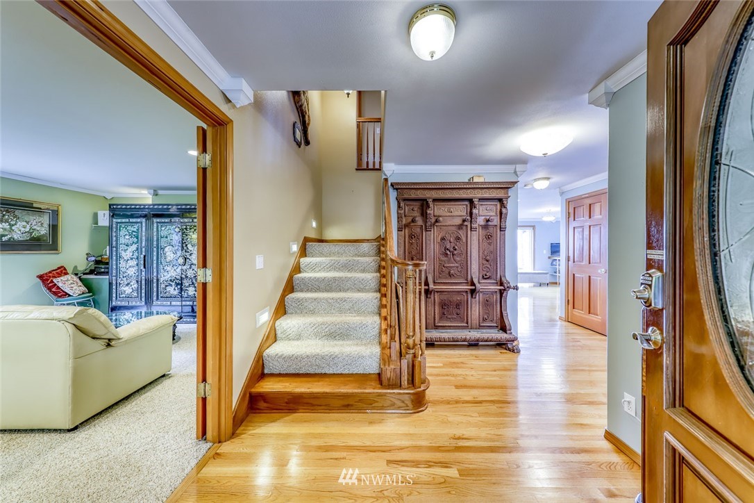 133 Fox Point Road Port Angeles, WA 98363 - Photo 10 of 40 Gallery Image 10