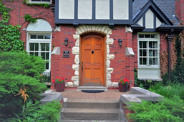 85 Akenside Road Riverside, IL 60546 - Photo 3 of 24 a front view of a house with garden