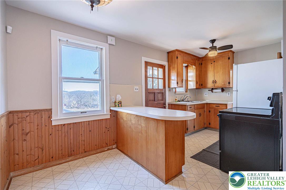 6245 Vera Cruz Road Emmaus, PA 18049 - Photo 18 of 72