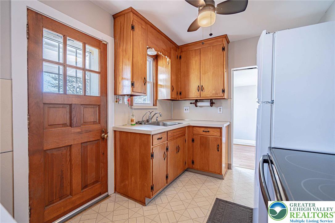 6245 Vera Cruz Road Emmaus, PA 18049 - Photo 21 of 72