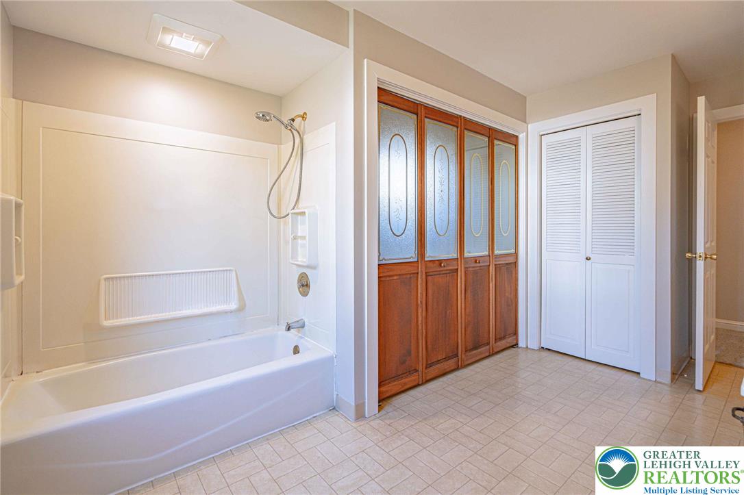 6245 Vera Cruz Road Emmaus, PA 18049 - Photo 33 of 72