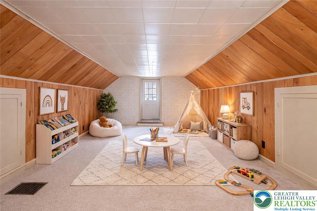 6245 Vera Cruz Road Emmaus, PA 18049 - Photo 44 of 72 Virtually staged