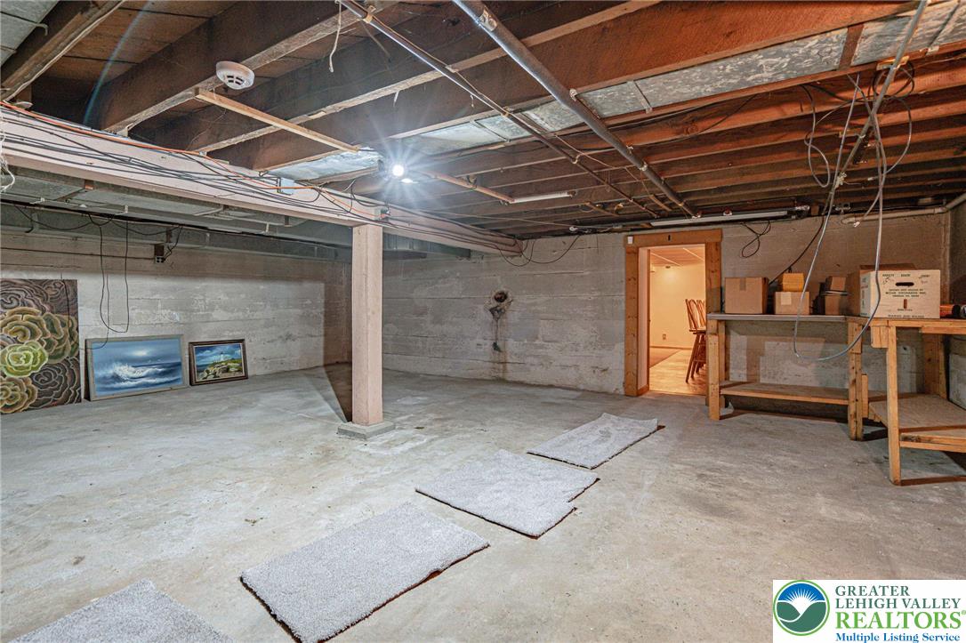 6245 Vera Cruz Road Emmaus, PA 18049 - Photo 48 of 72