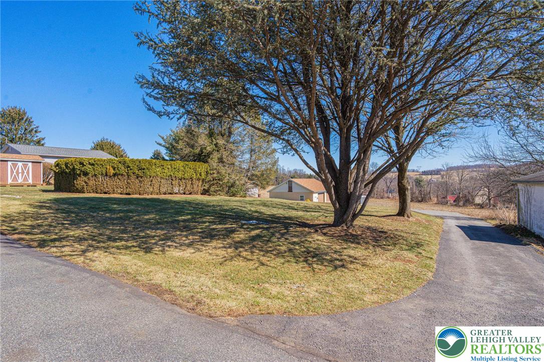 6245 Vera Cruz Road Emmaus, PA 18049 - Photo 67 of 72