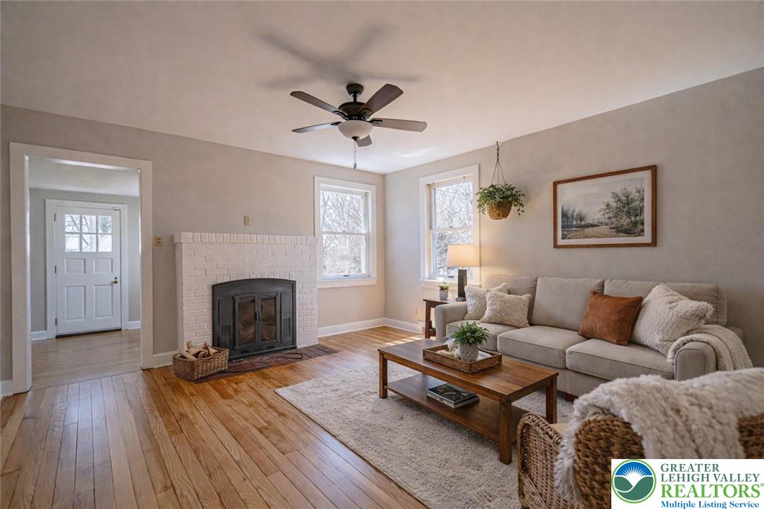 6245 Vera Cruz Road Emmaus, PA 18049 - Photo 10 of 72 Virtually staged