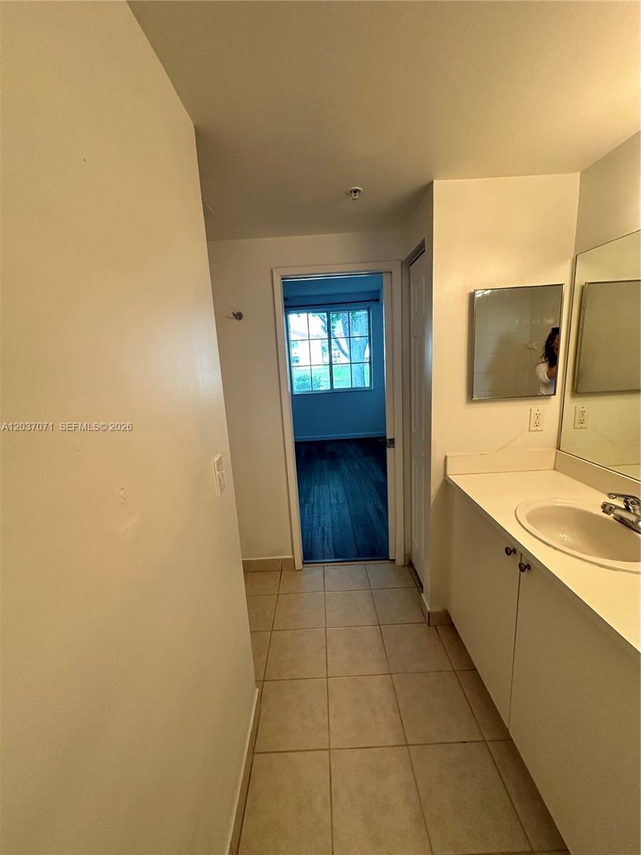 8050 North Nob Hill Road, Unit 102 Tamarac, FL 33321 - Photo 10 of 10