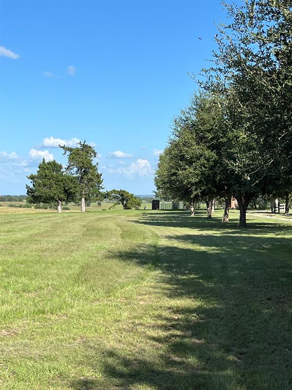 6303 Greenvine Road Burton, TX 77835 - Photo 24 of 25 Gallery Image 24