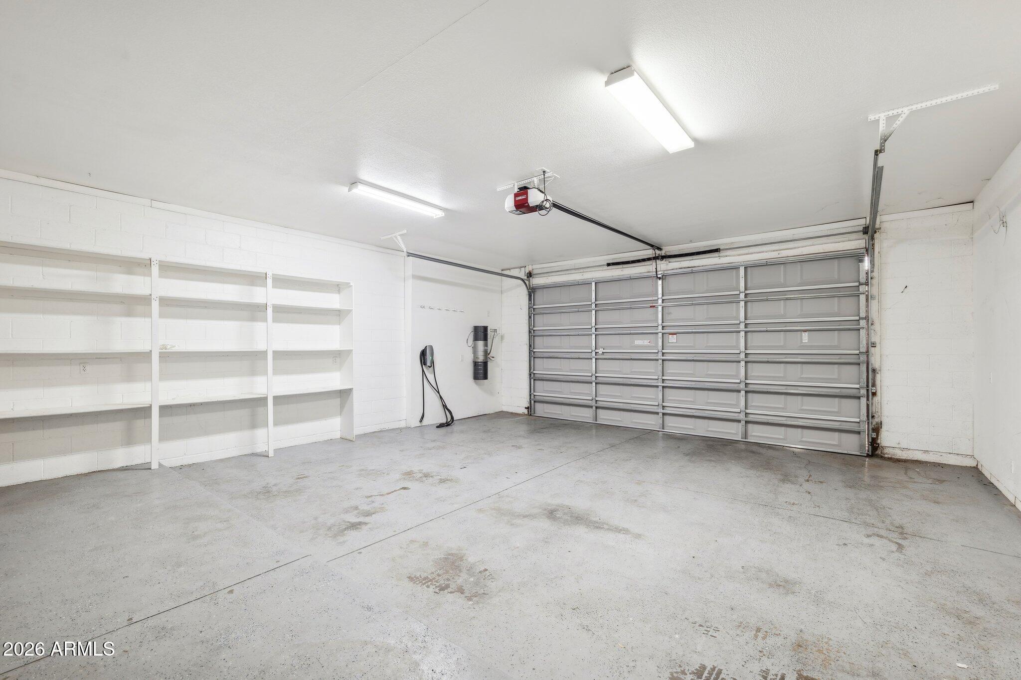702 West Why Worry Lane Phoenix, AZ 85021 - Photo 46 of 53 a view of a garage room