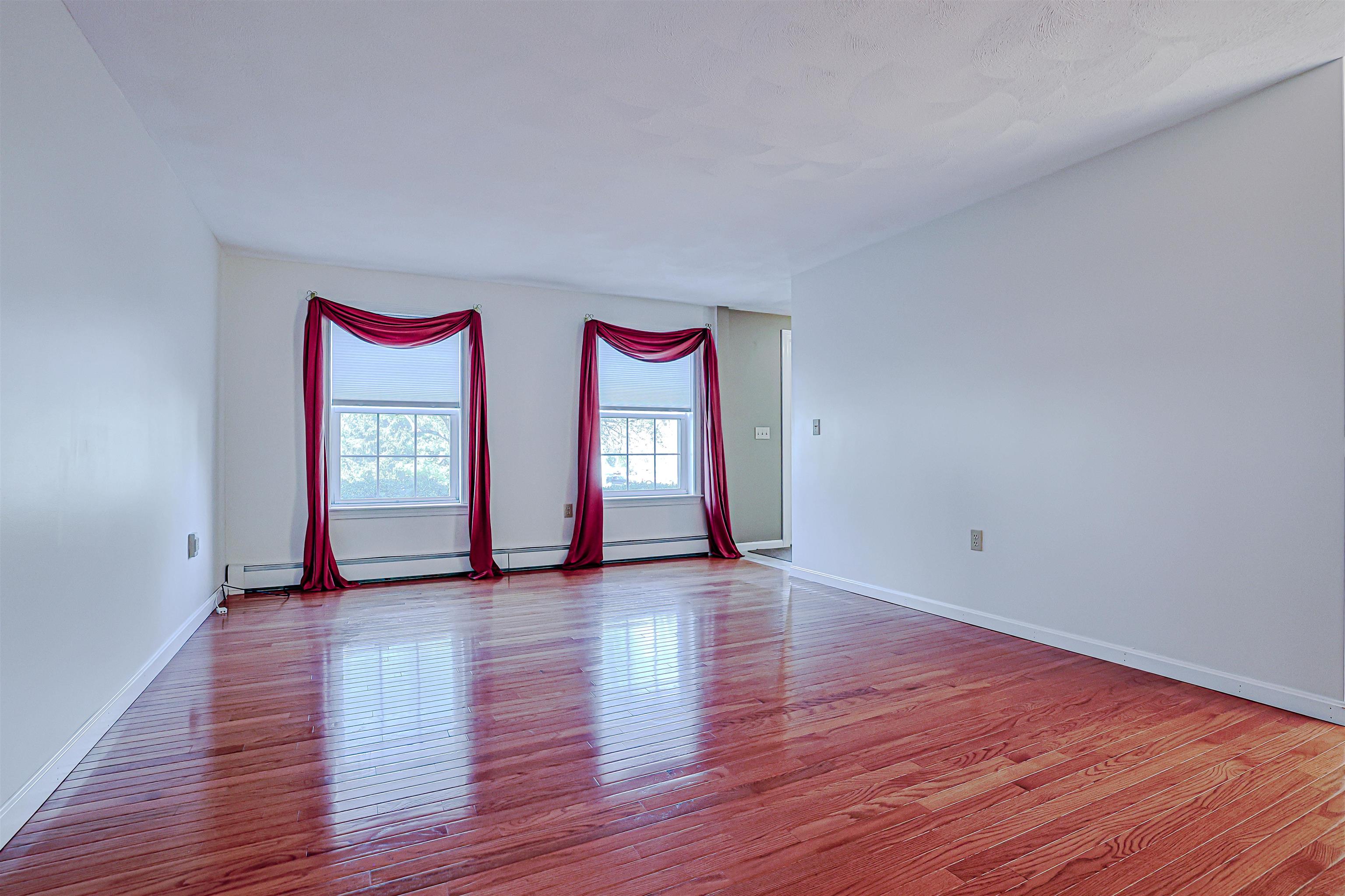 14 Whitewood Lane Merrimack, NH 03054 - Photo 22 of 43
