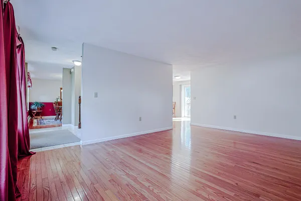 $729,000 | 14 Whitewood Lane, Merrimack, NH 03054