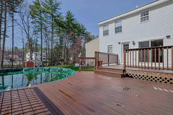 $729,000 | 14 Whitewood Lane, Merrimack, NH 03054