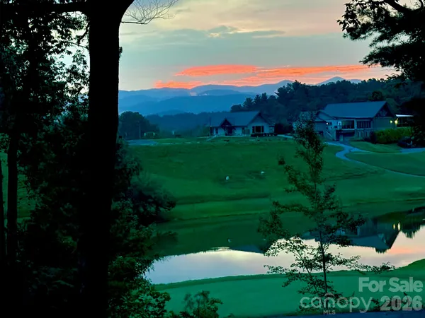 $1,275,000 | 1071 Linkside Drive, Hendersonville, NC 28739