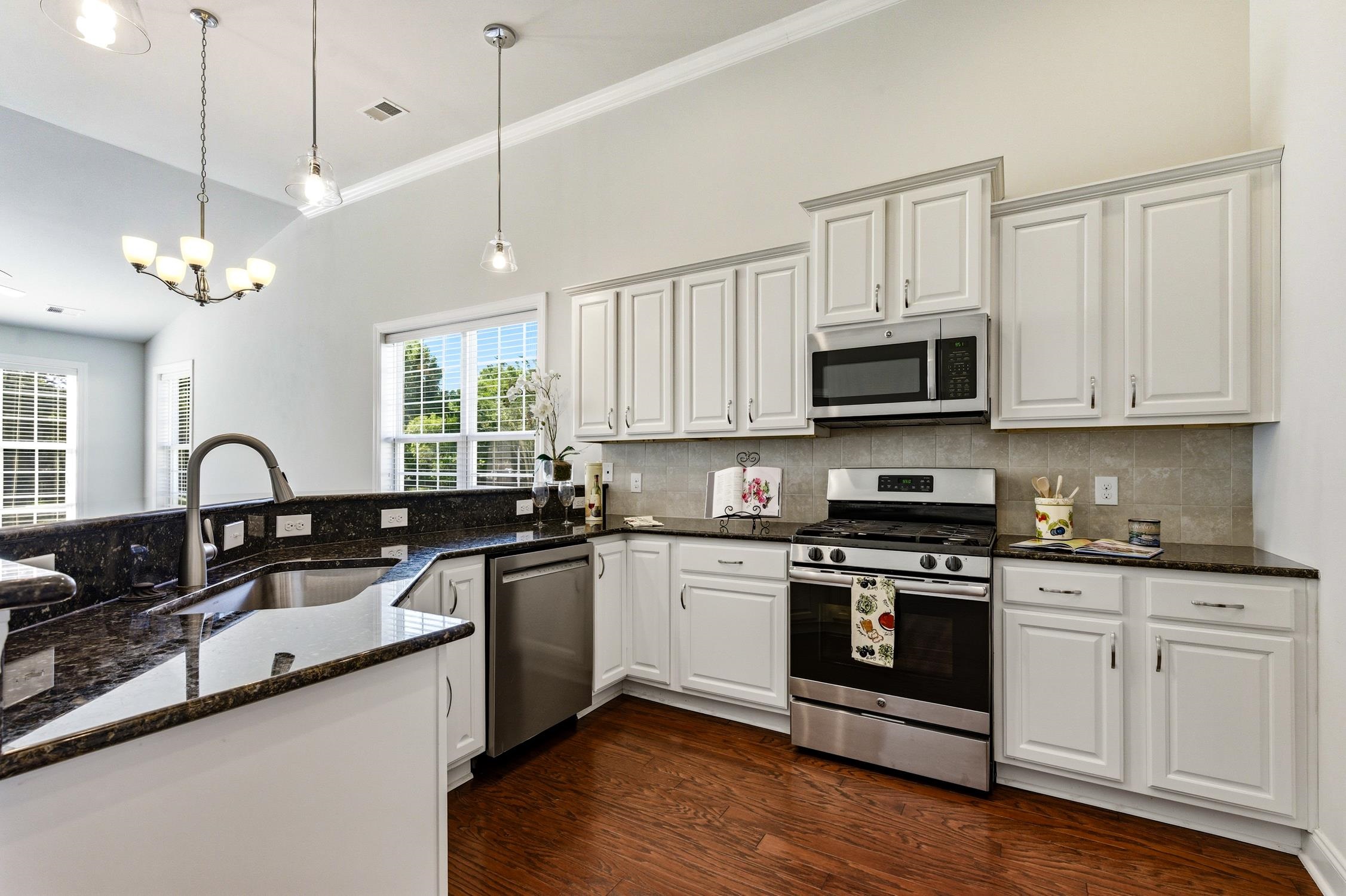 140 Parmelee Drive, Unit E Murrells Inlet, SC 29576 - Photo 7 of 57