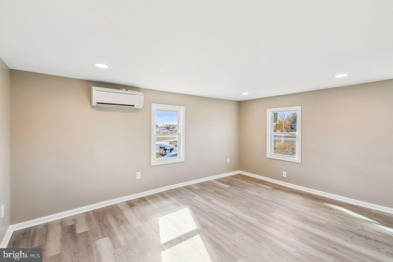 4912 Ocean Gateway Vienna, MD 21869 - Photo 27 of 35 a view of an empty room with a window