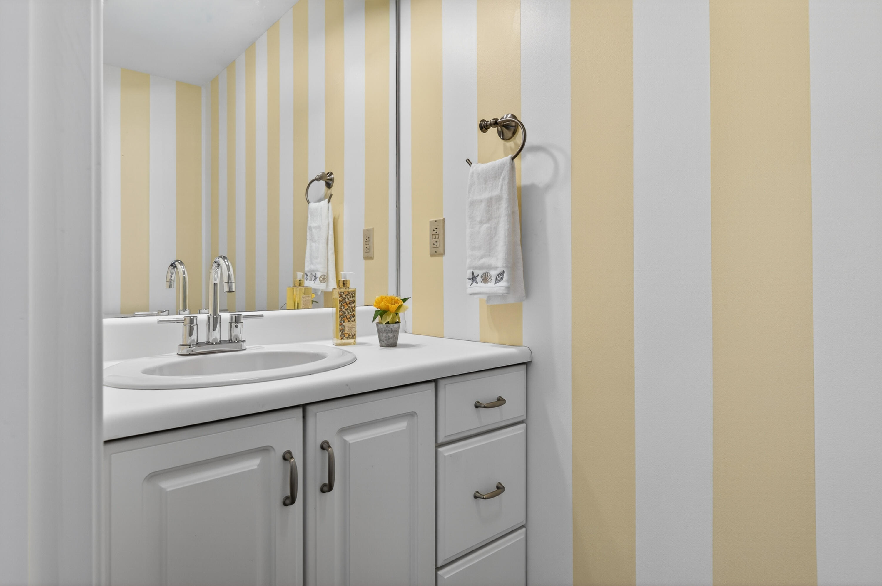 4 Ephraim Tyler Way, Unit 4 Kennebunk, ME 04043 - Photo 14 of 50 9_4 Ephraim Tyler Way_Morneau Studios
