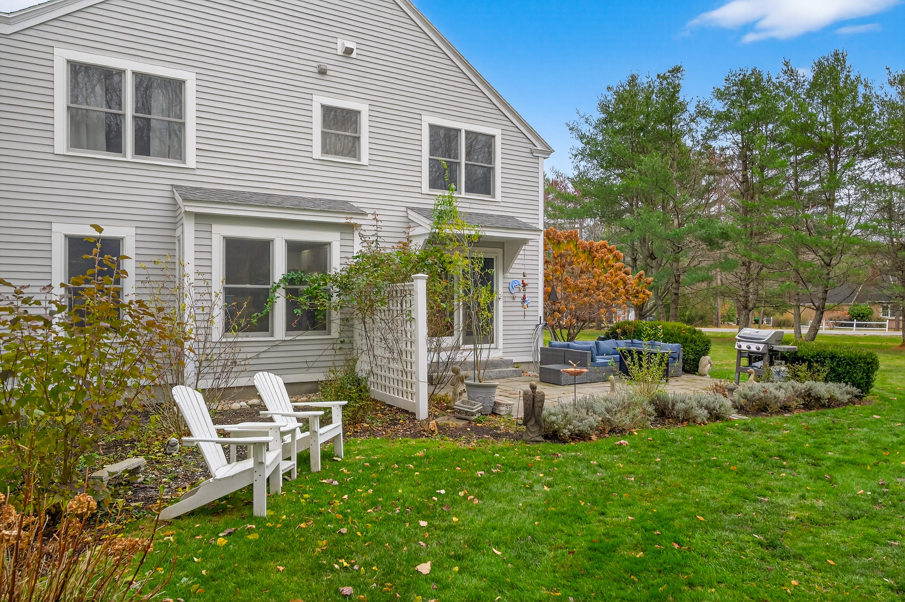 4 Ephraim Tyler Way, Unit 4 Kennebunk, ME 04043 - Photo 4 of 50 112_4 Ephraim Tyler Way_MorneauStudios_p