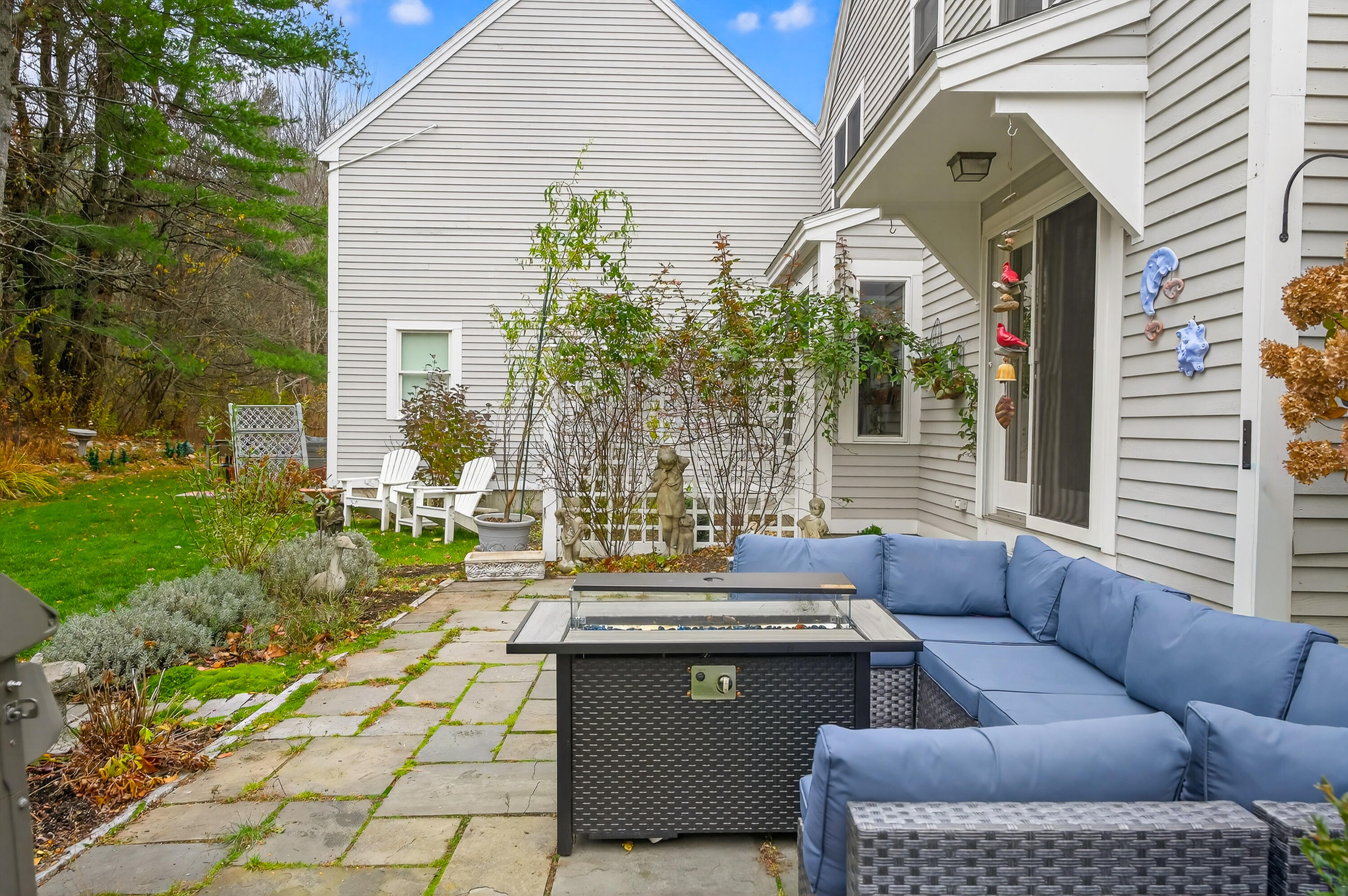 4 Ephraim Tyler Way, Unit 4 Kennebunk, ME 04043 - Photo 5 of 50 113_4 Ephraim Tyler Way_MorneauStudios_p