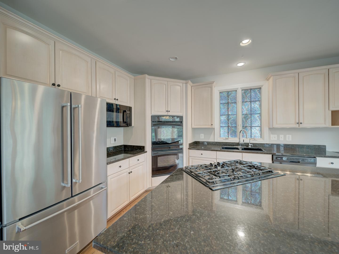 8429 Link Hills Loop Gainesville, VA 20155 - Photo 36 of 102