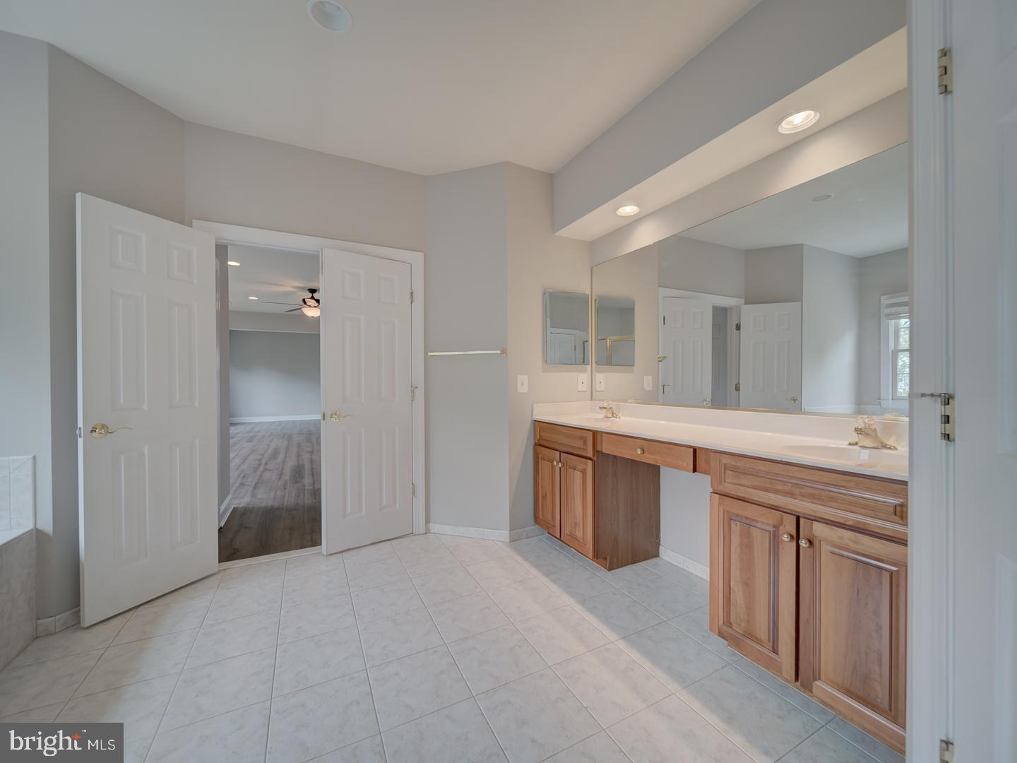 8429 Link Hills Loop Gainesville, VA 20155 - Photo 60 of 102