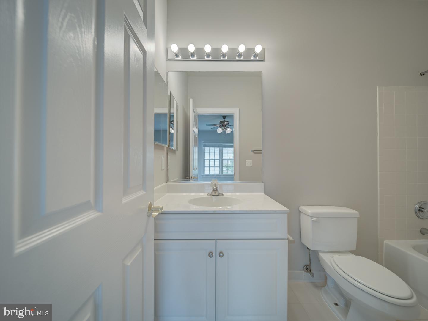 8429 Link Hills Loop Gainesville, VA 20155 - Photo 74 of 102