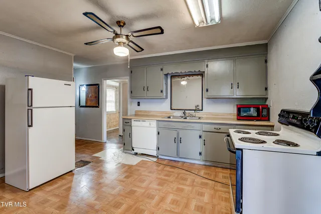 $199,900 | 377 Henson Road, Bristol, TN 37620