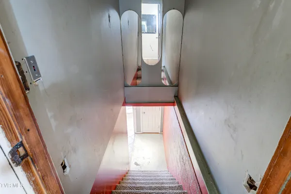 $194,999 | 377 Henson Road, Bristol, TN 37620