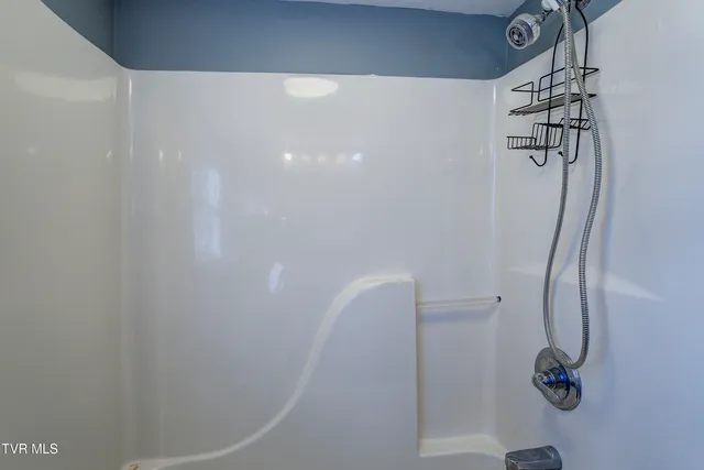 $199,900 | 377 Henson Road, Bristol, TN 37620