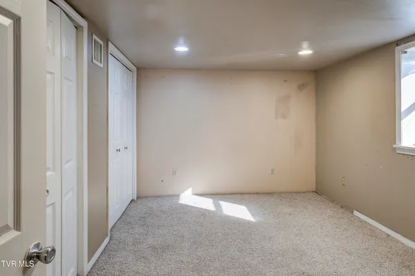 $194,999 | 377 Henson Road, Bristol, TN 37620