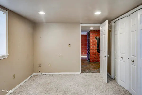 $194,999 | 377 Henson Road, Bristol, TN 37620