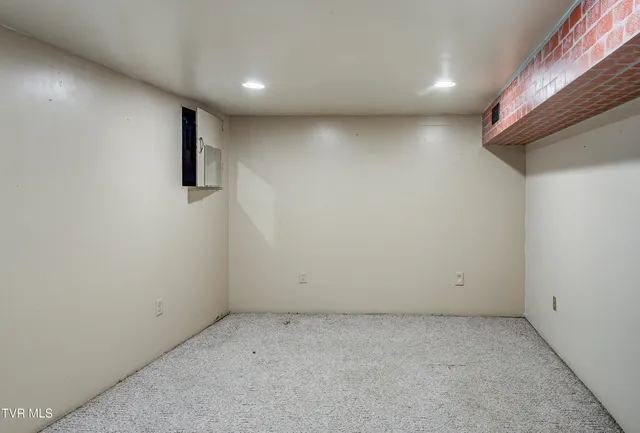 $199,900 | 377 Henson Road, Bristol, TN 37620