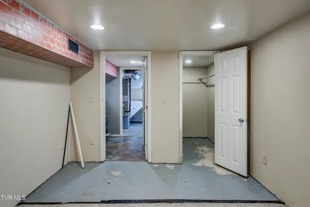 $199,900 | 377 Henson Road, Bristol, TN 37620