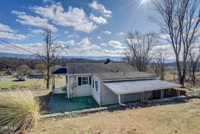 $199,900 | 377 Henson Road, Bristol, TN 37620