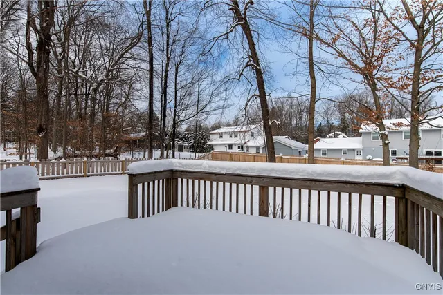 $2,350 | 57 Beechwood Road, New Hartford, NY 13413