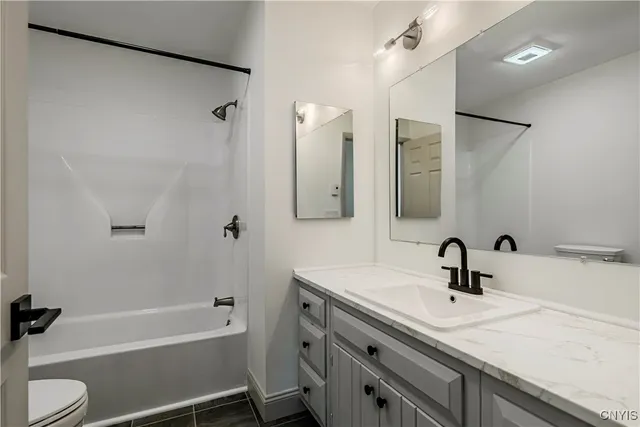 $2,350 | 57 Beechwood Road, New Hartford, NY 13413