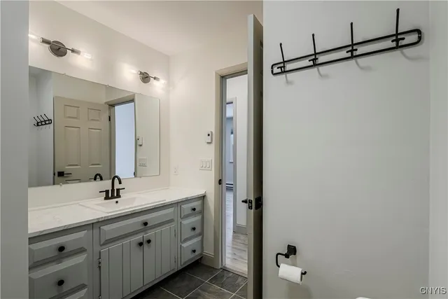 $2,350 | 57 Beechwood Road, New Hartford, NY 13413