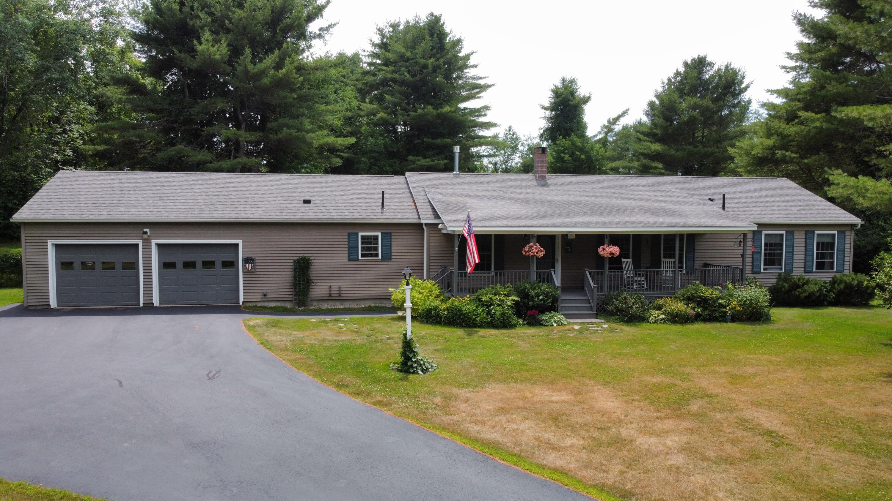 33 Cousins Road Buxton, ME 04093 - Photo 1 of 43 Exterior Front