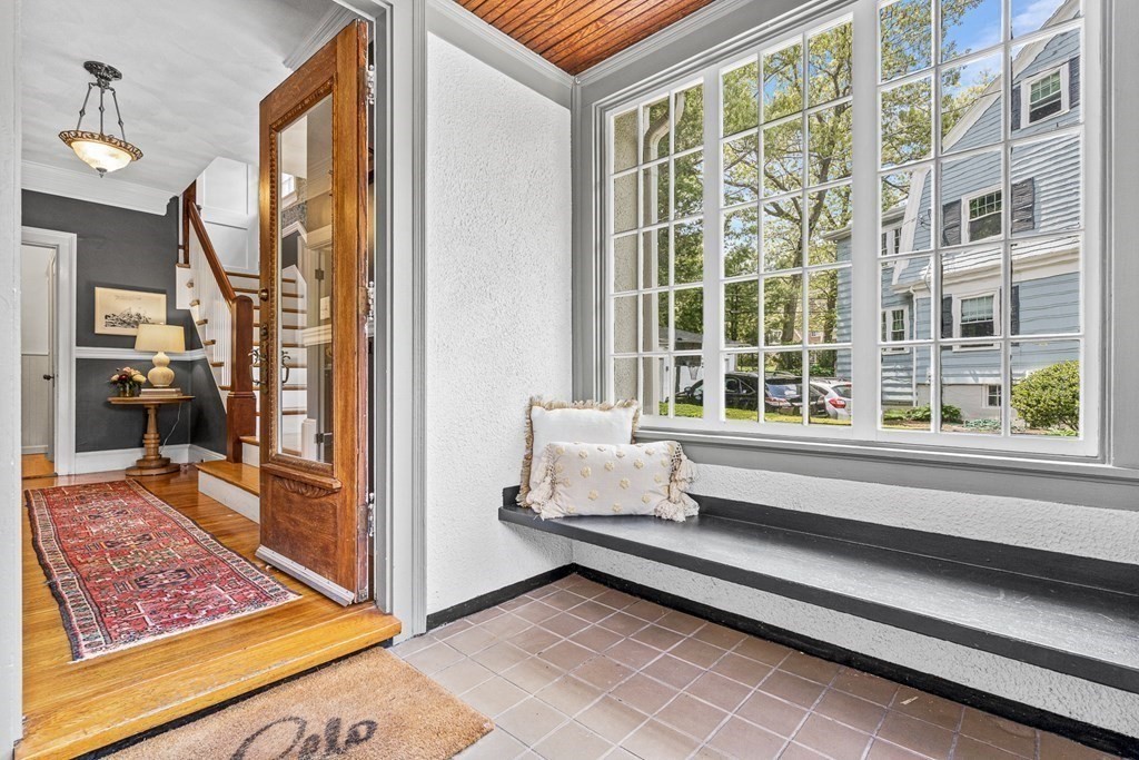 19 Edgehill Road Winchester, MA 01890 - Photo 5 of 42 a en suite bathroom with a tub and mirror