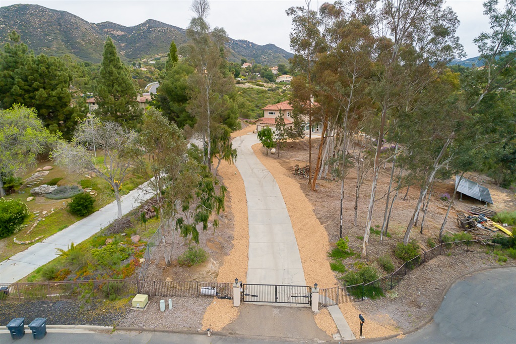 3613 Hidden Ridge Road Jamul, CA 91935 - Photo 4 of 22