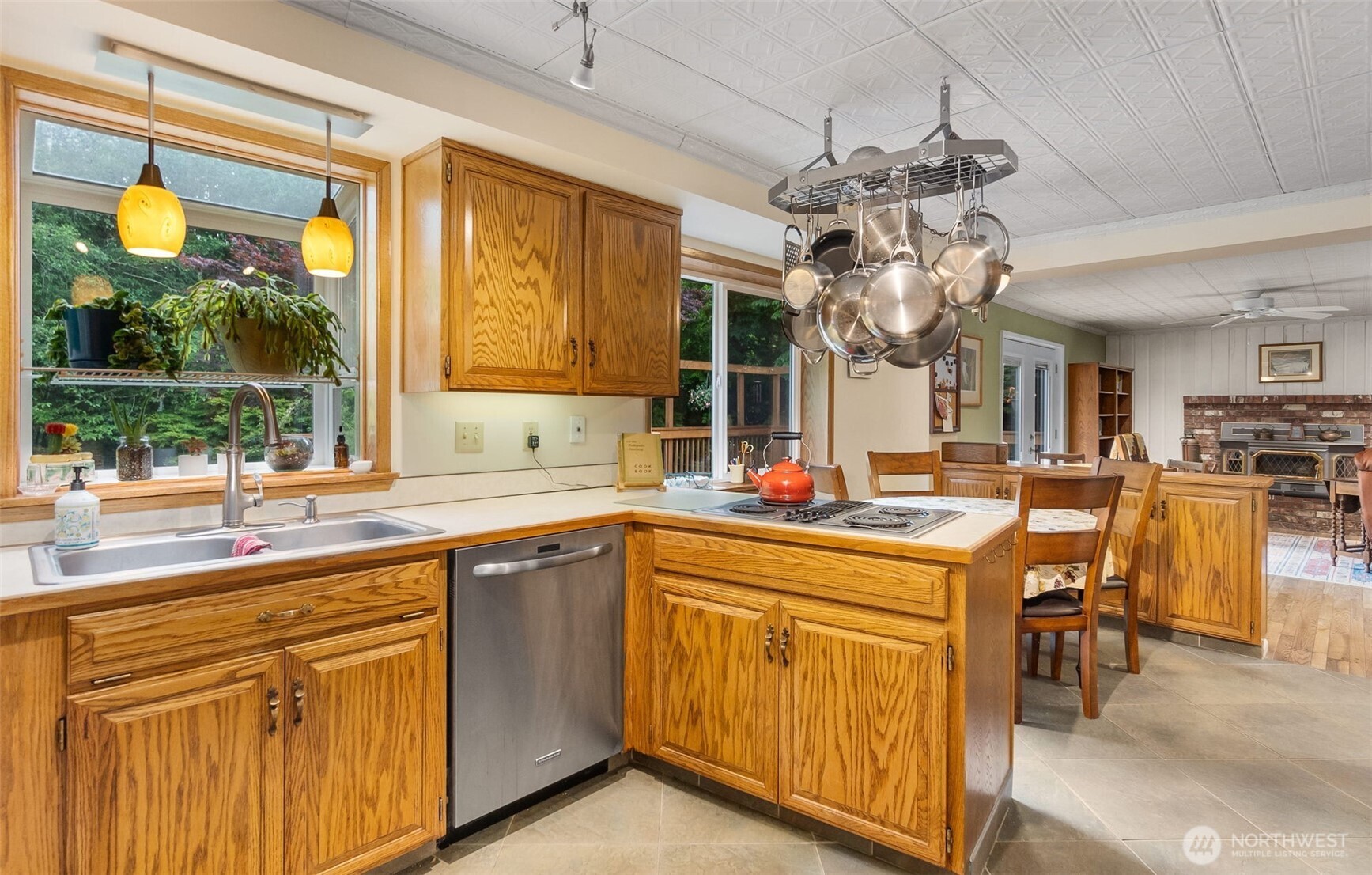 711 Purkey Avenue Aberdeen, WA 98520 - Photo 10 of 39